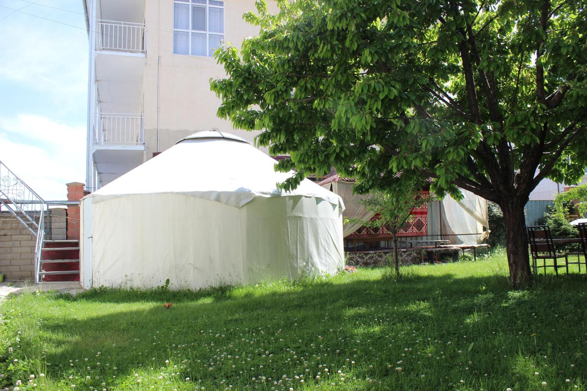 Hotel Wings Art Cholpon-Ata Exterior foto
